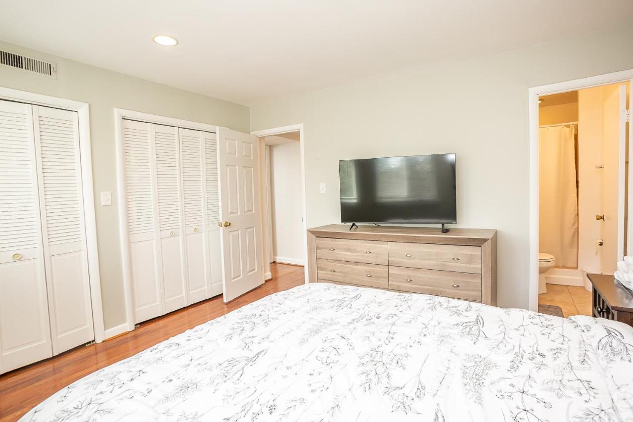 Comfy And Cozy-Min To National Mall Great Location Apartment Arlington Luaran gambar