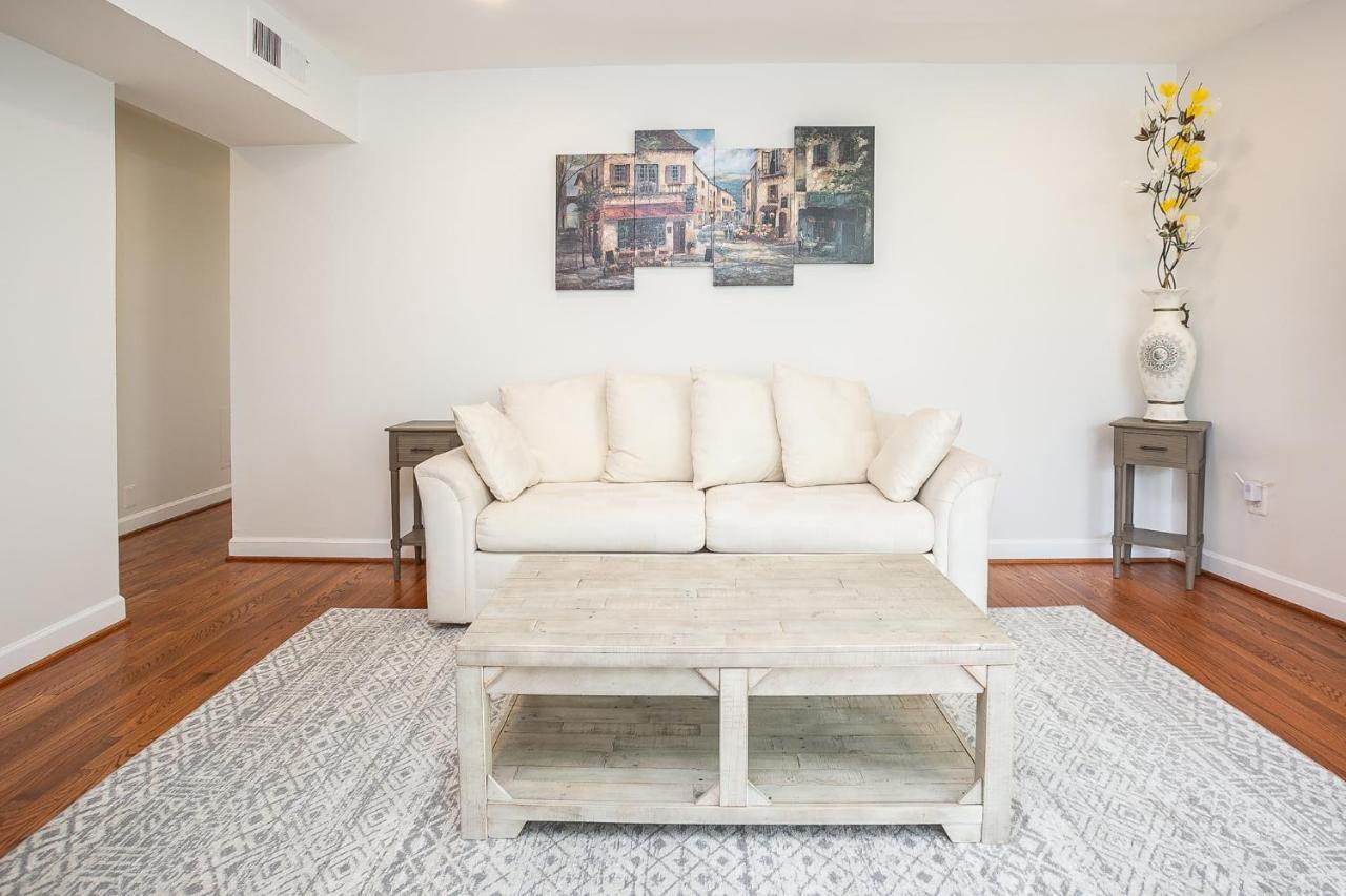 Comfy And Cozy-Min To National Mall Great Location Apartment Arlington Luaran gambar